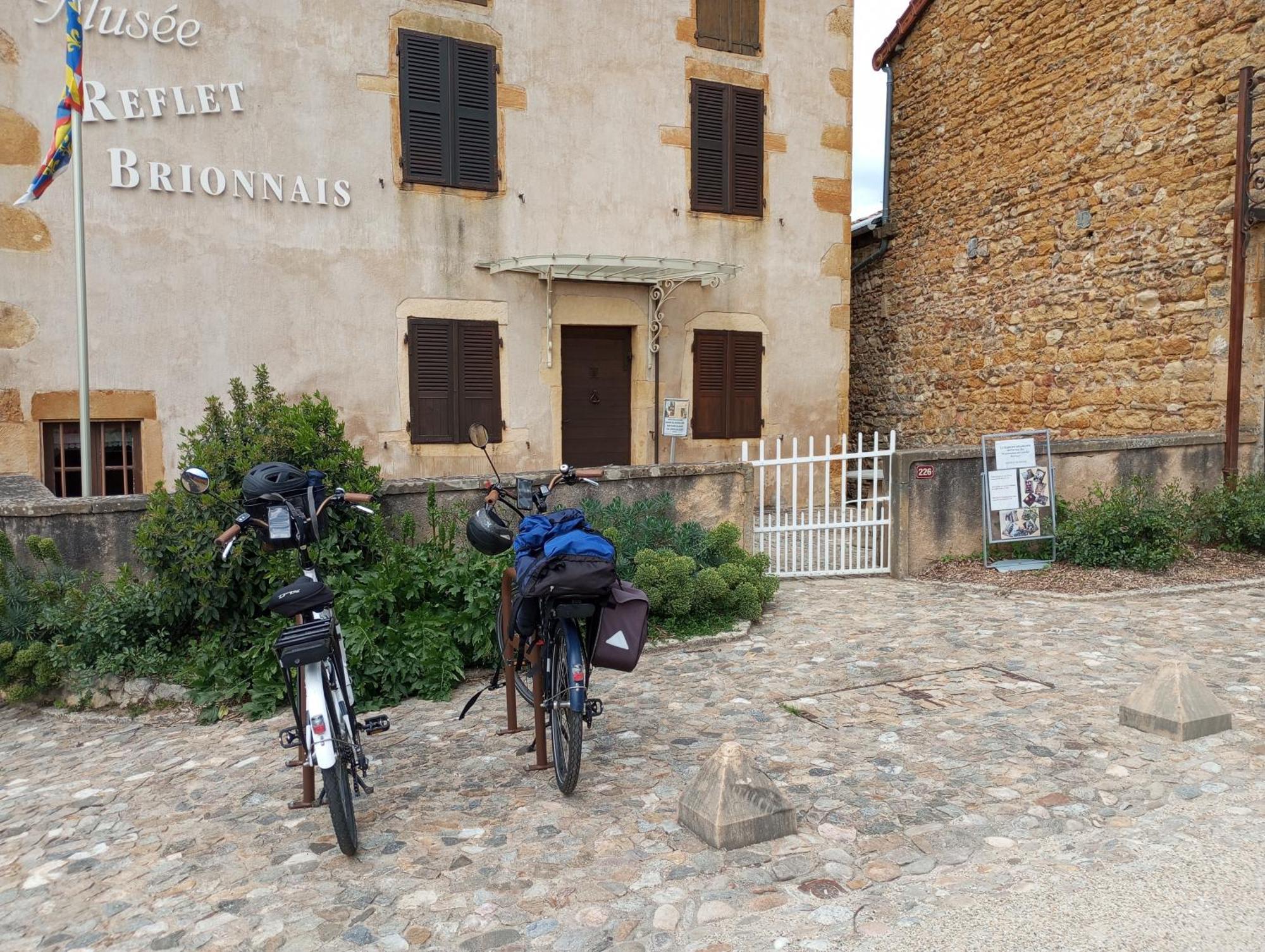 Gite De Belle Vue Semur-en-Brionnais Zewnętrze zdjęcie